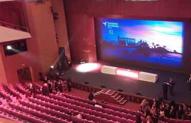 Ejemplo de montaje en la Sala Magna del Palacio de Congresos Auditorium de Palma de Mallorca